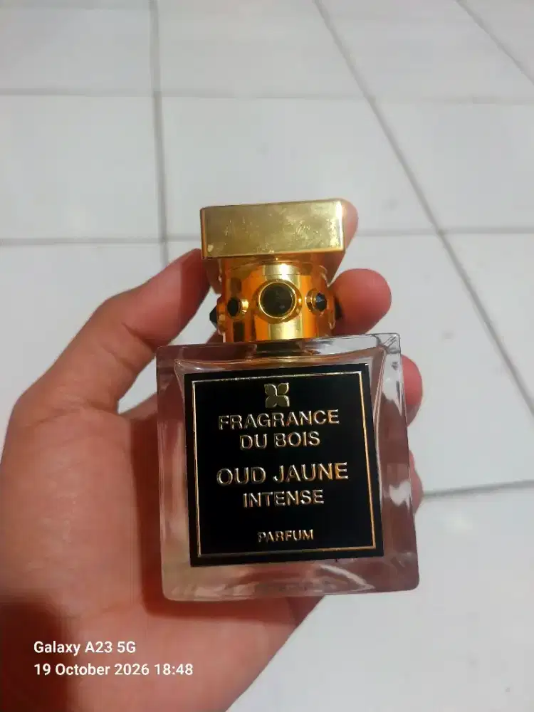 Botol bekas Fragrance Du Bois Parfum