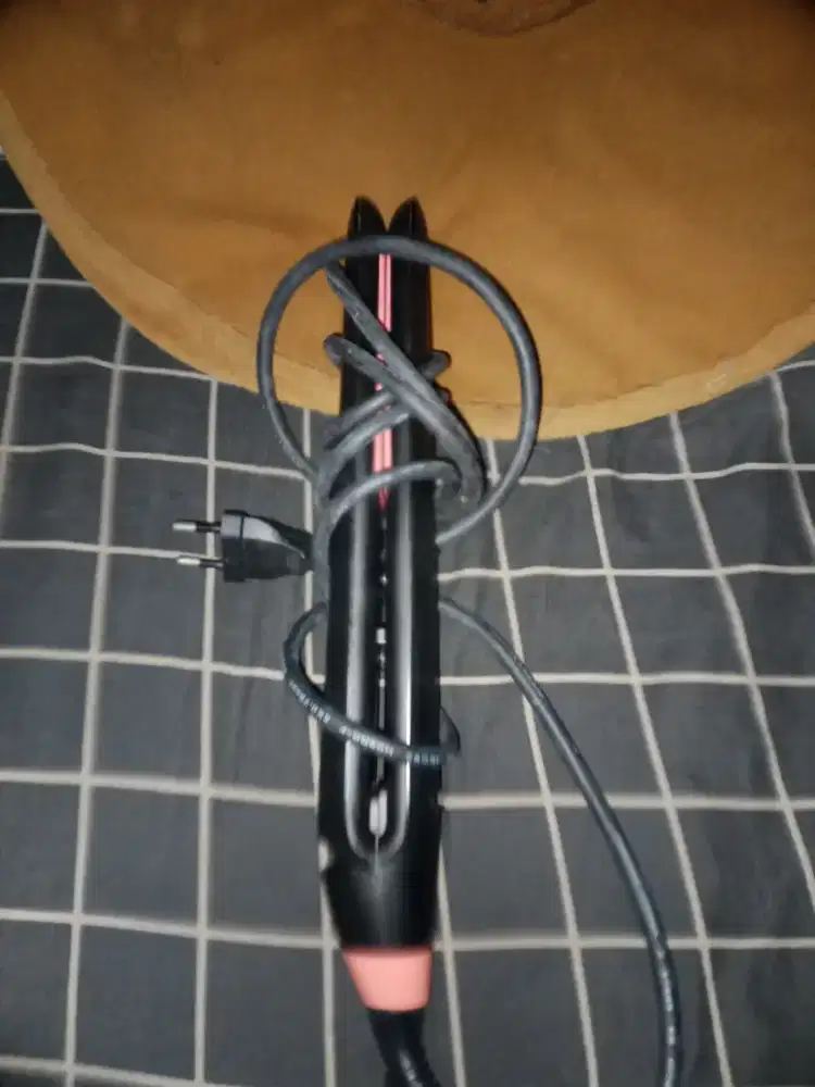 Catokan Philips Straightener Essential