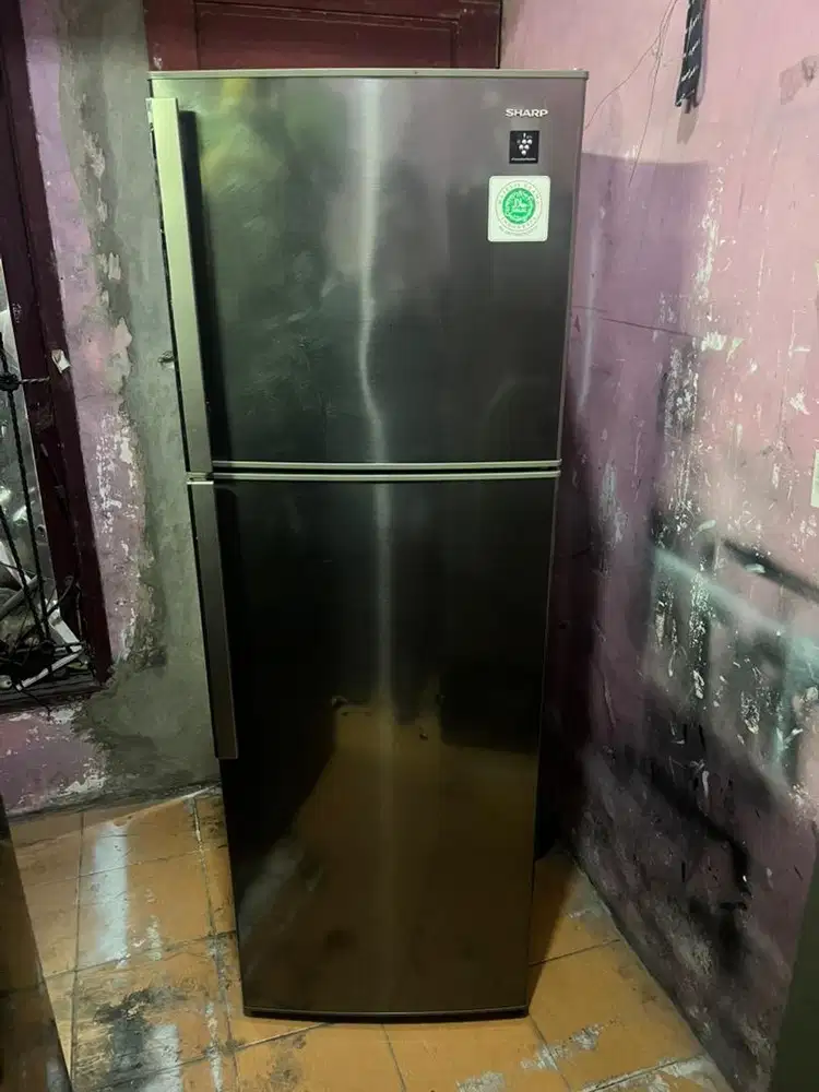 Kulkas Sharp 2 Pintu jumbo