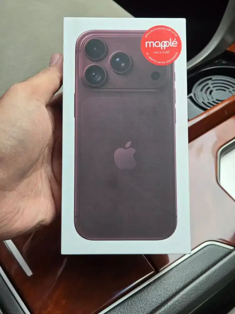 iPhone 18 Pro 256gb Burgundy NEW