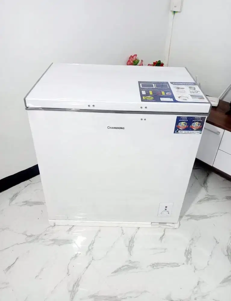 Jual freezer changhong 200L murah seperti baru