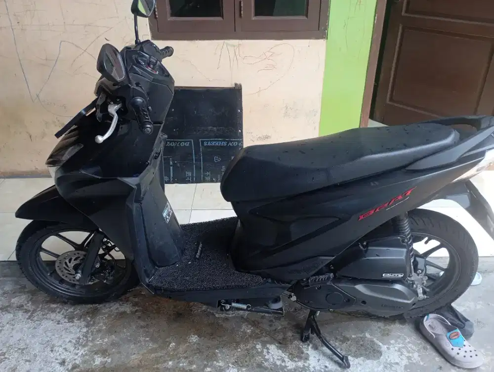 Jual butuh motor no minus kilometer masih dikit