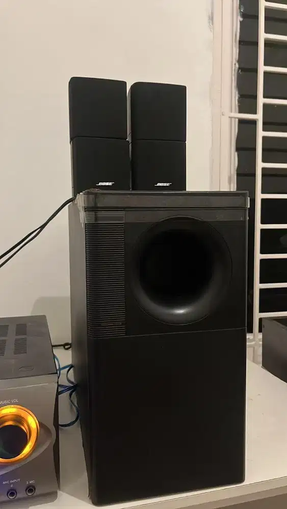 Speaker Bose Acoustimass 5 series lll