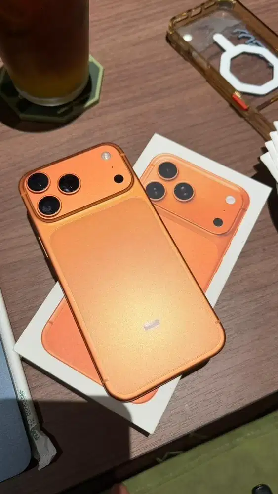 For sale iphone 17 pm cosmic 256gb