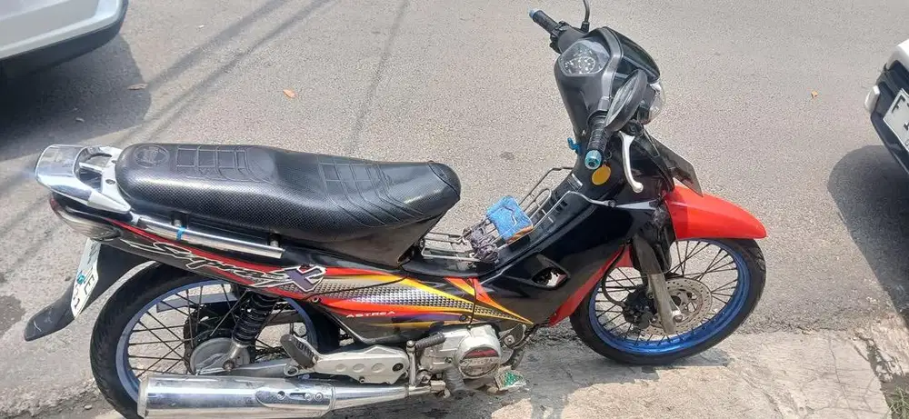 Dijual motor tossa tahun 2000