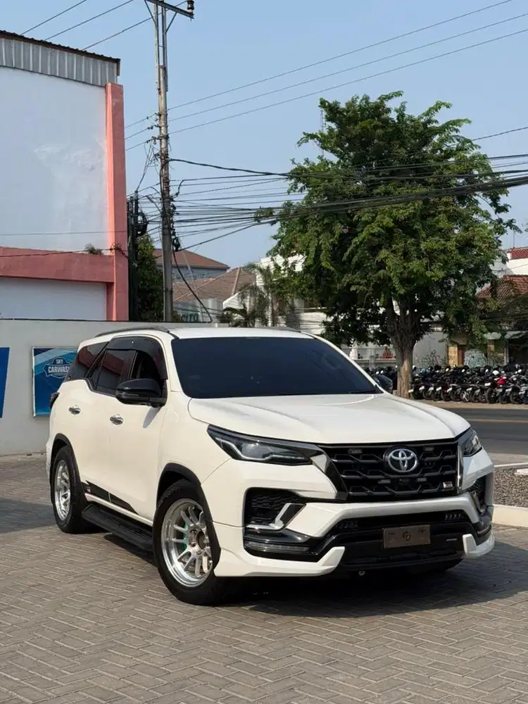 FORTUNER GR FULL MODIF !!