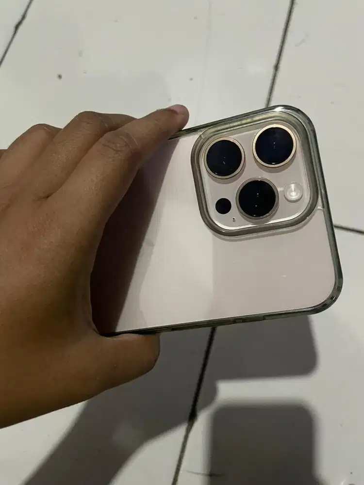 Jual iphone 16 promax 256 ibox masih mulus
