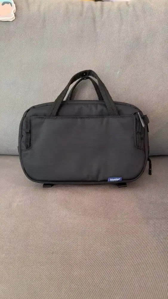 Thule Subterra 2 Crossbody 5L TSCB405 Black Like New Original COD