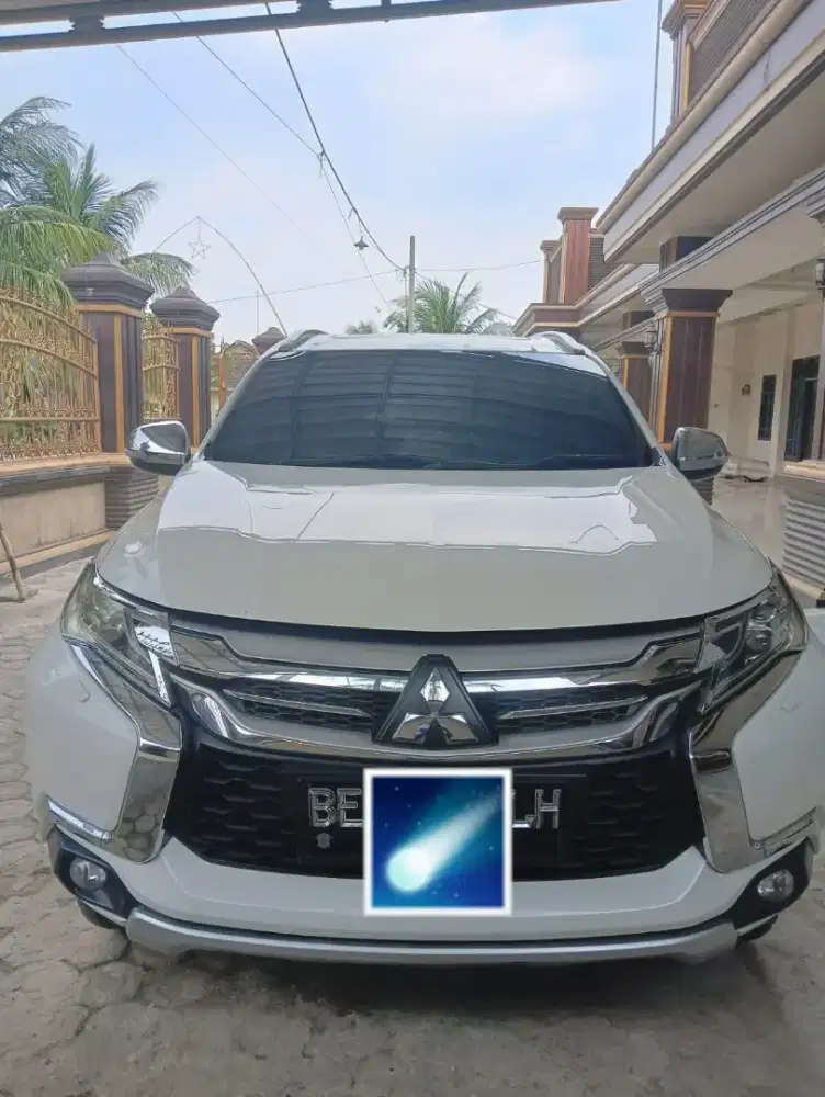 Mitsubishi Pajero 2.4L Dakar 4x2 AT Dsl.
