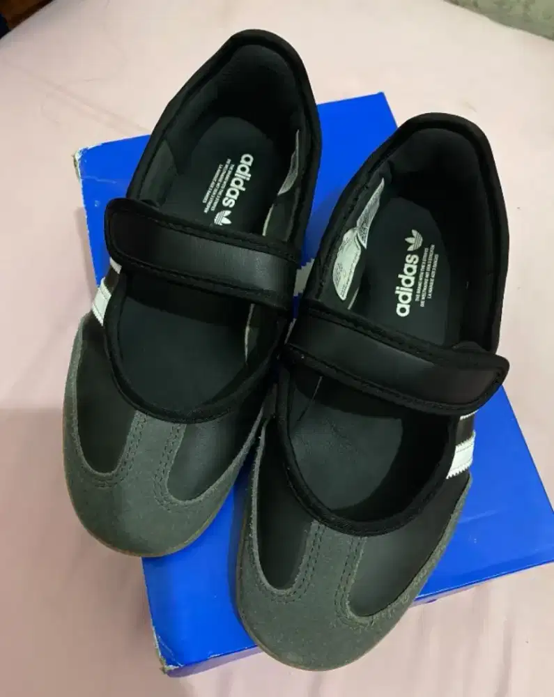 Ori Sepatu adidas samba jane w