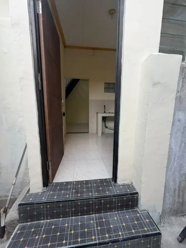 Dikontrakan atau disewa kan  rumah dicempakaputih barat jakpus