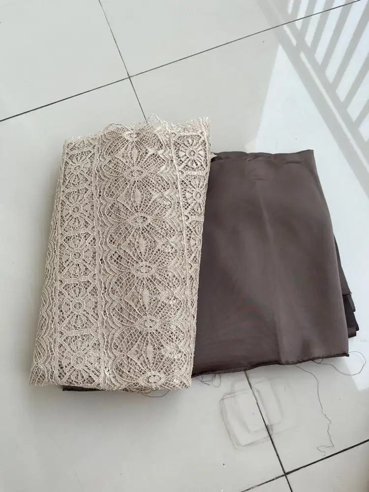 1 Set Kain Brukat + Kain Satin Premium