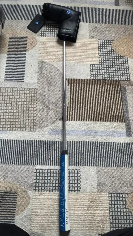 Putter majesty santorini blade