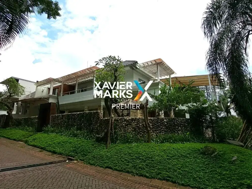 Rumah Mewah 2 Lantai Dengan Desain Interior Berkelas Di Villa Puncak Tidar Malang