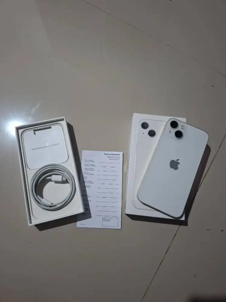 Jual iPhone 13 128/white resmi