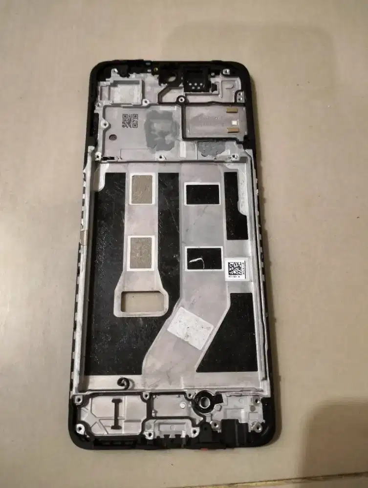 Tulang tengah Oppo A98 5g ori