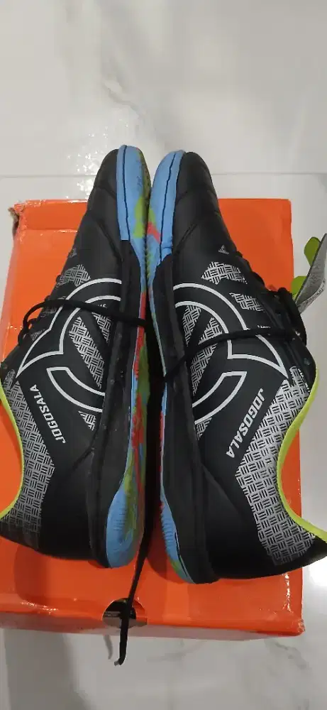 Sepatu ortuseight  jogosala size 42 made in vietnam