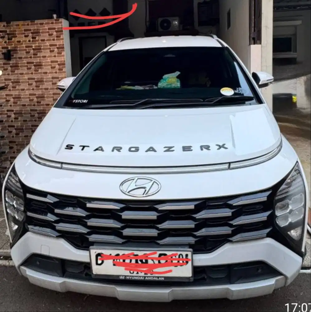 Hyundai Stargazer X Prime captain seat