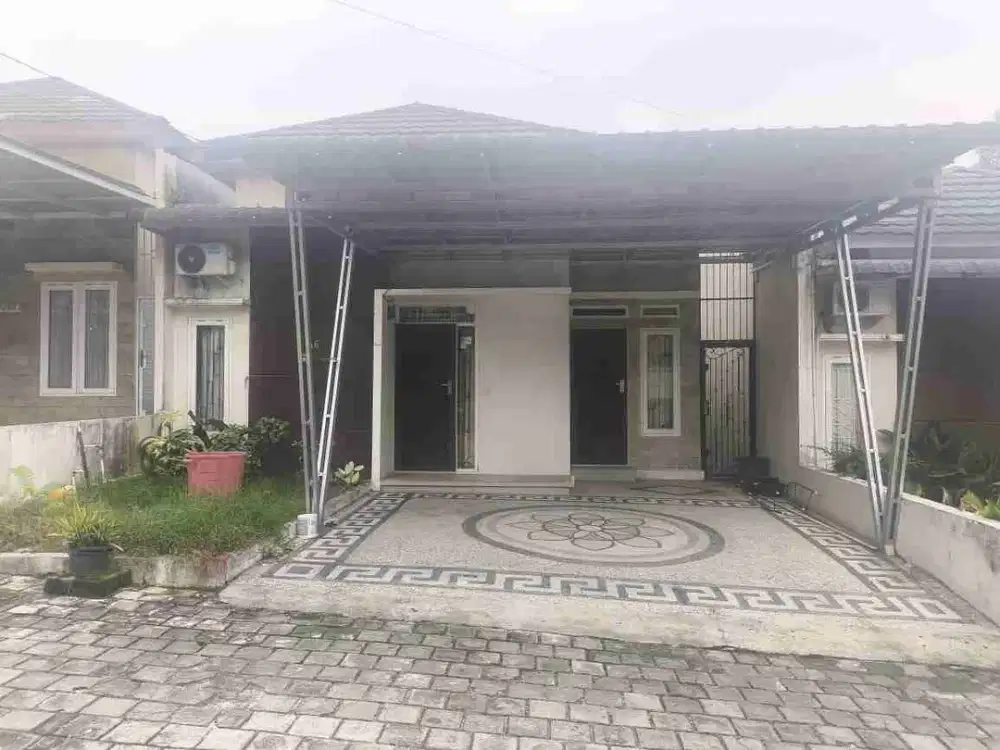Jual Rumah Perum Gaharu residence,  jln Arifin ahmad, Pekanbaru