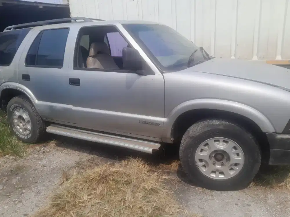 OPEL BLAZER SILVER