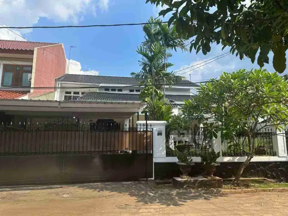 DiJual Rumah Cantik nan Luas di Jatiwaringin Asri, Pondok Gede, Kota Bekasi.
