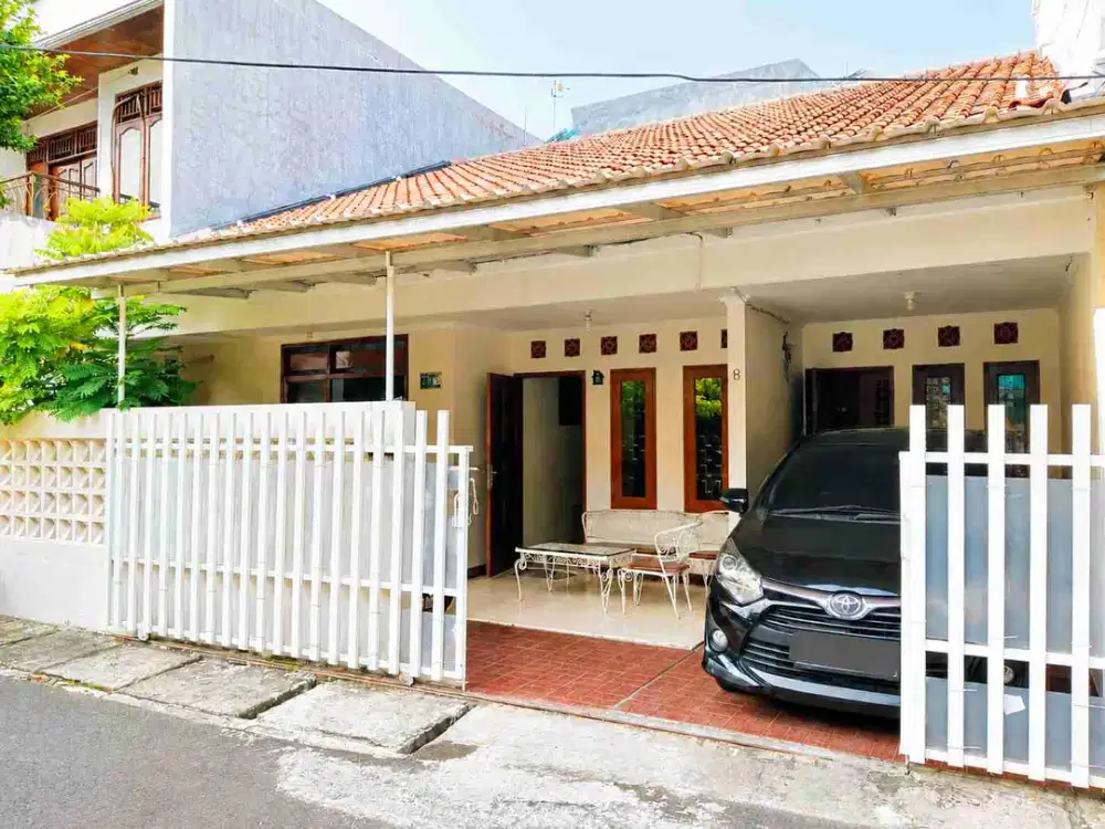 Rumah 2 lantai di Rawamangun