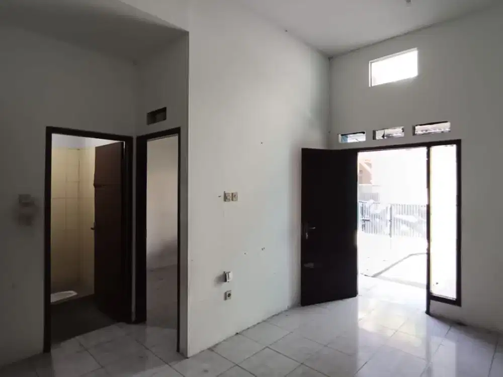 dijual rumah minimalis sayap Cibolerang Kopo Bandung