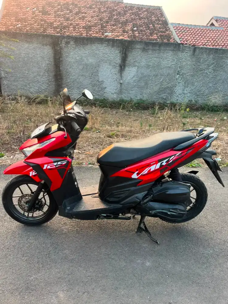 Vario 125  tahun 2016 led