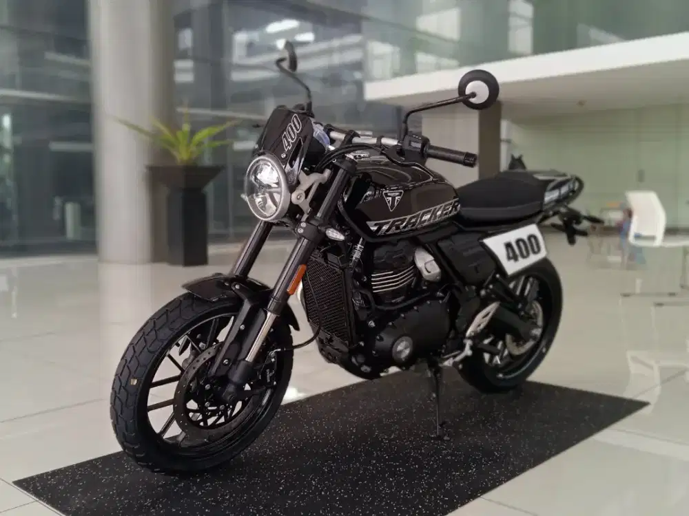 Triumph Tracker 182 juta