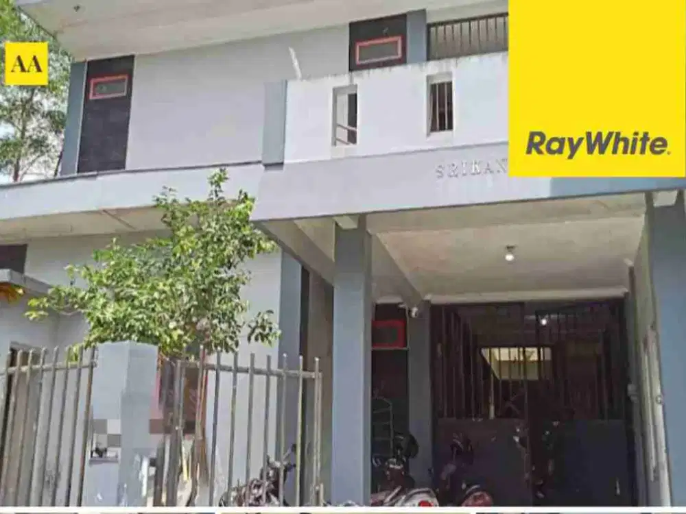 Dijual murah rumah kost 2 lantai dekat kampus UII ngemplak yogyakarta.