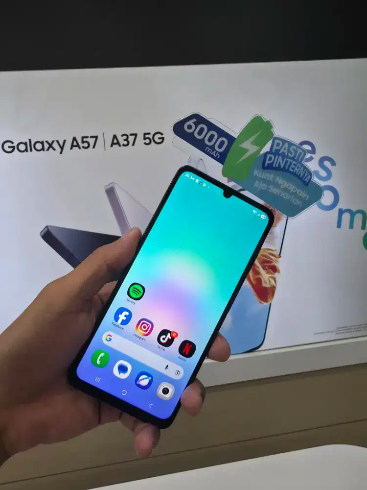 SAMSUNG GALAXY A08