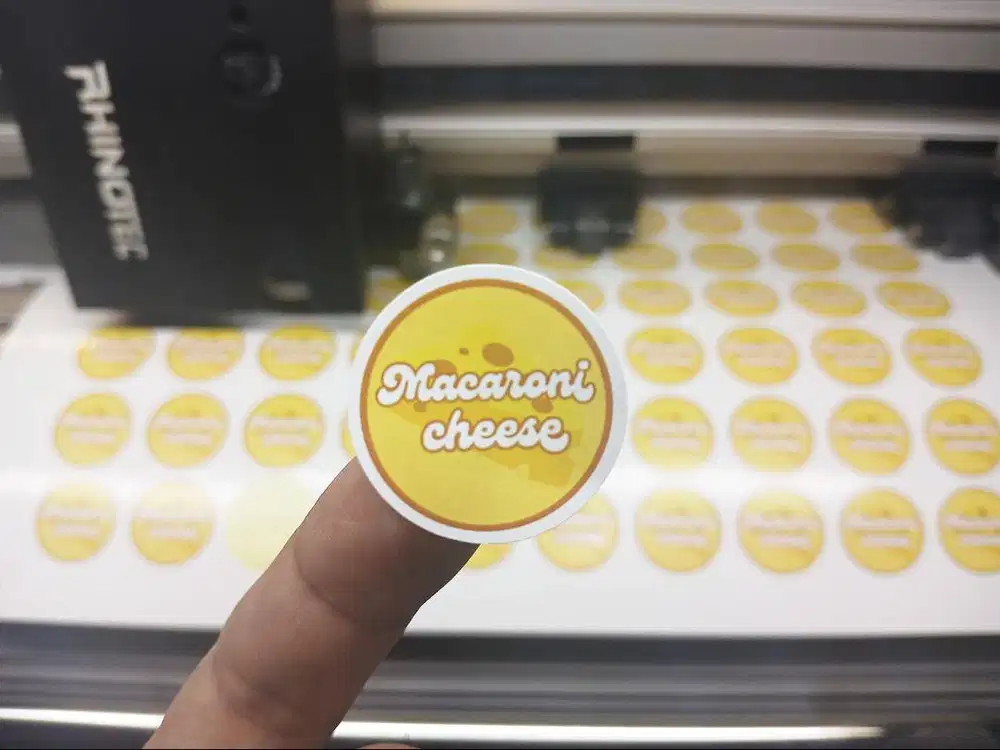 stiker lebel produk ( bekasi selatan ) 15ribu/lembar