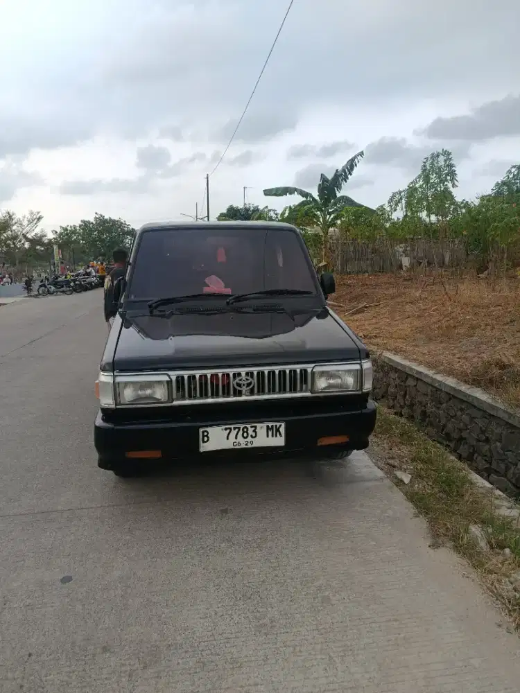 Jual mobil kijang