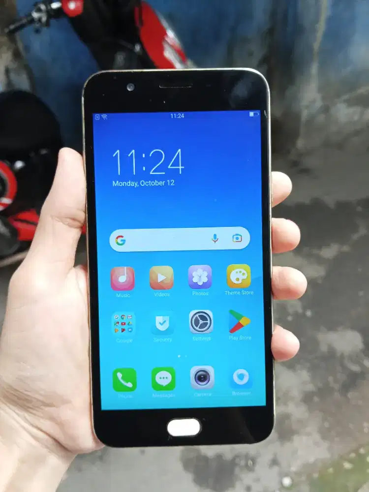 Oppo F1s ram 3/32 4G