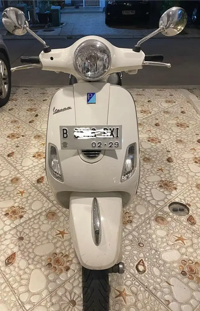 Vespa Piagio LX 125