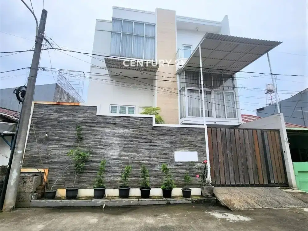 Rumah 35 Lantai Fully Furnished 11039