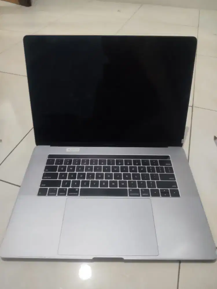 Aplle Macbook Pro