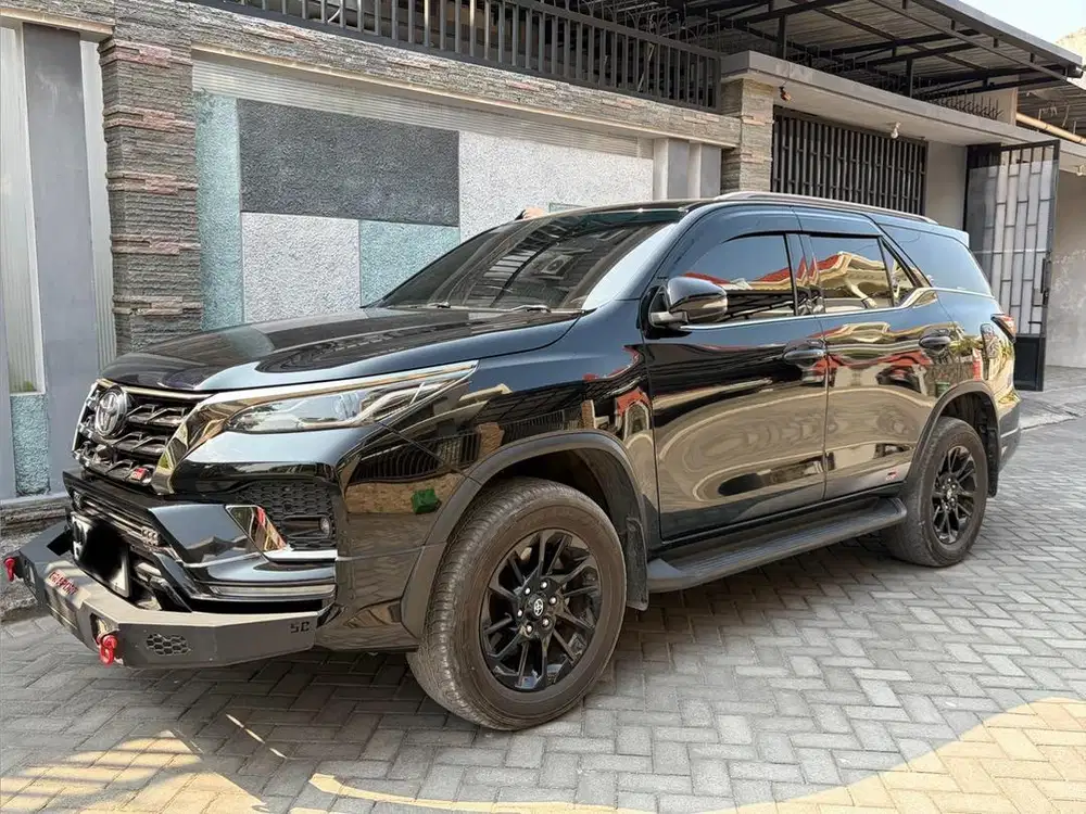 Fortuner GR 2.8 2024 nik 2023 Istimewa Garansi On