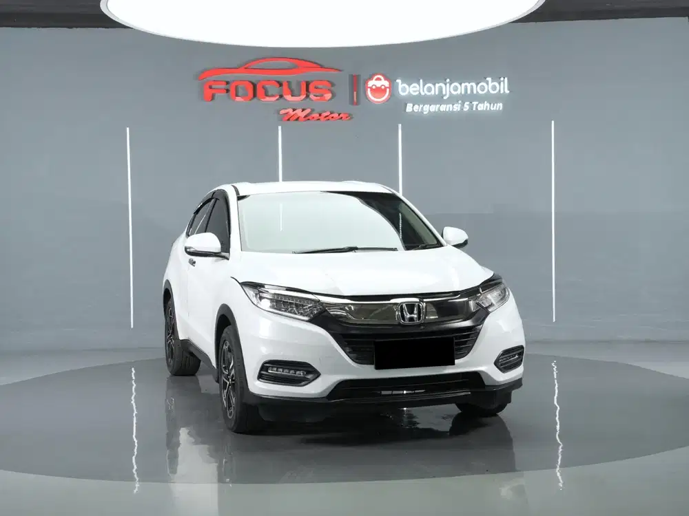 Honda hrv se cvt matic 2018 putih