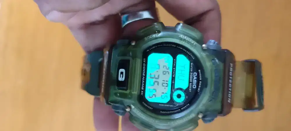 Jual jam G-Shock DW 8800