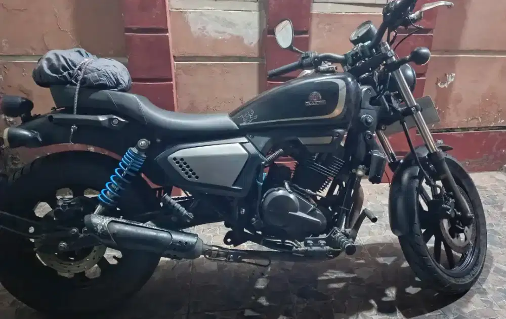 Benelli EVO 200