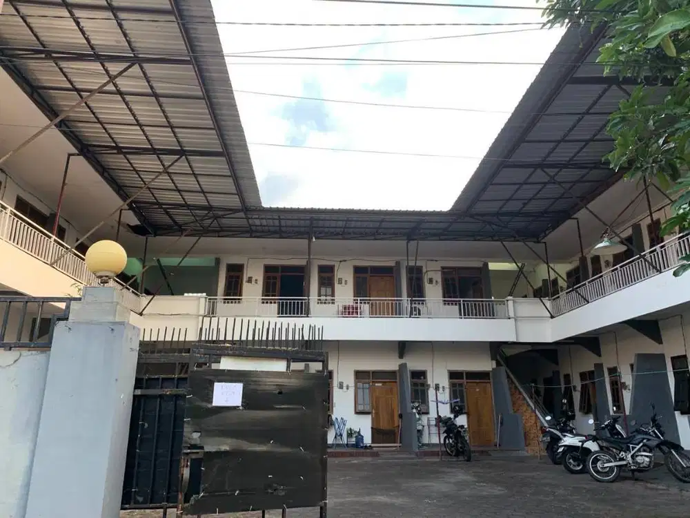 Dijual Cepat, Murah, BU kost aktif 30 kamar di Pusat Mojokerto