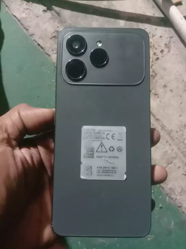 TECNO SPARK 40 ram 8/256