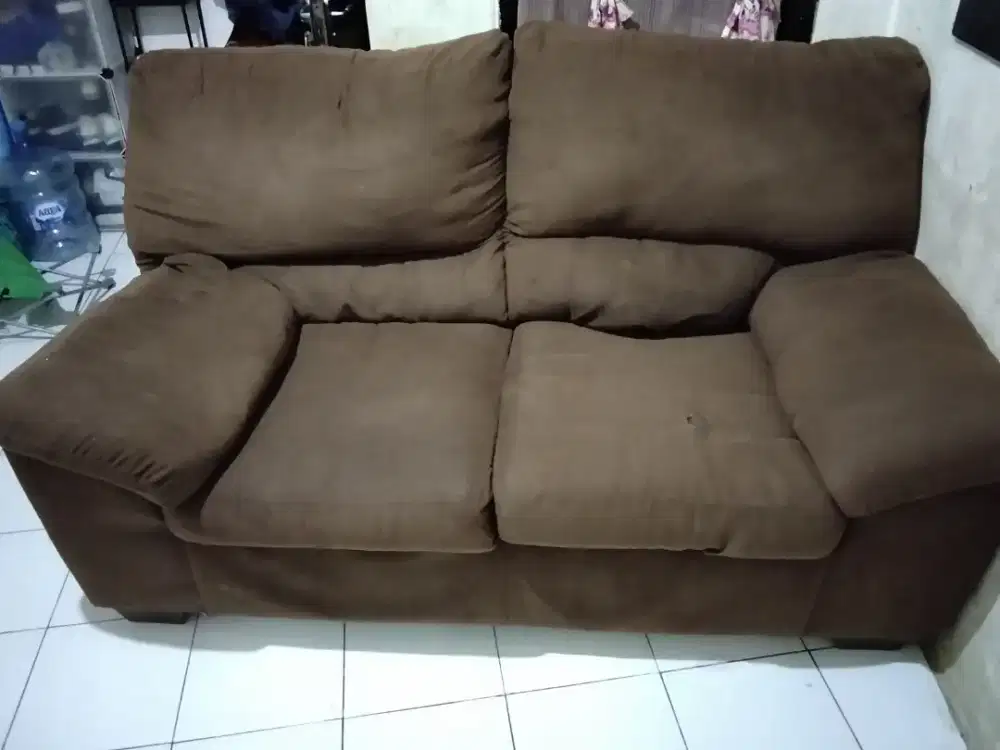 Sofa lembut dan empuk