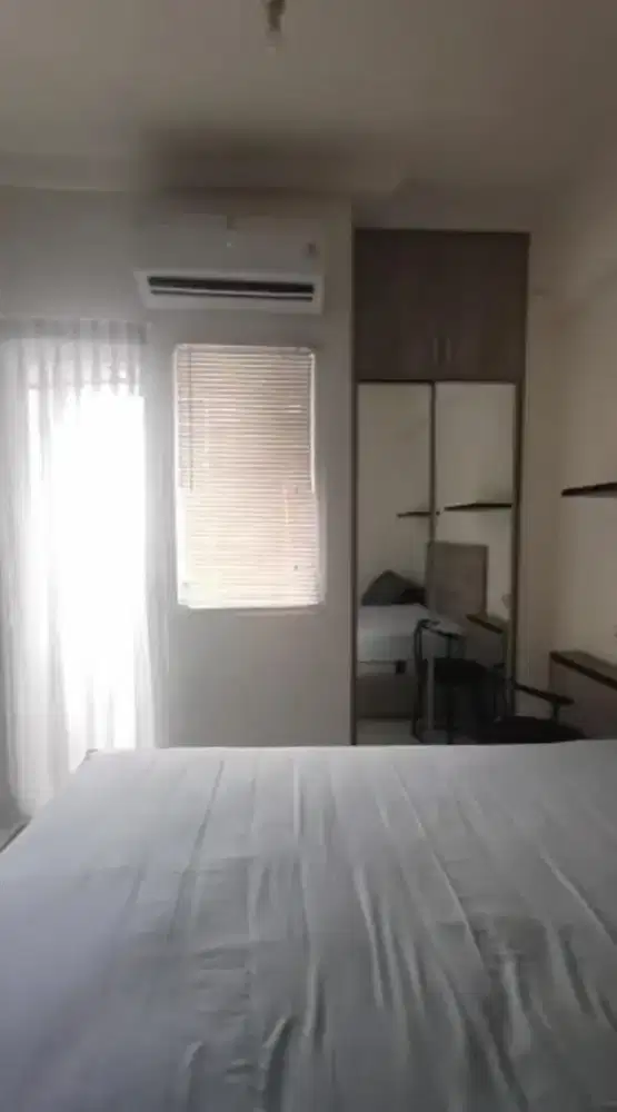 Sewa Tahunan Apartemen Studio Green Pramuka Furnished incl. IPL