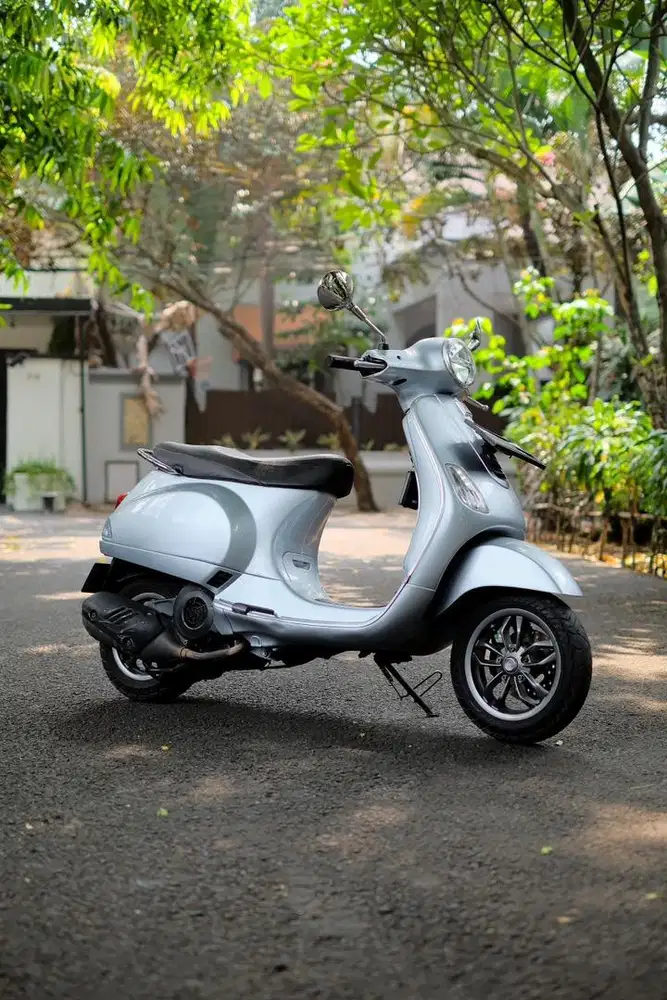 VESPA LX 125 IGET FACELIFT 2023