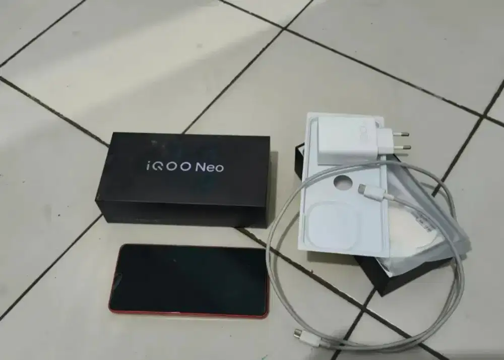 Iqoo neo 10 orange 8/256Gb