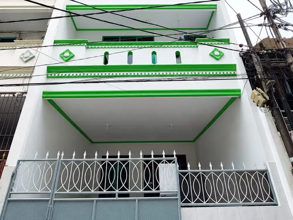 Rumah Rapi Pademangan Timur Uku 5X14 Strategis 3 Lantai Bagus Siap Huni Hrg Bagus