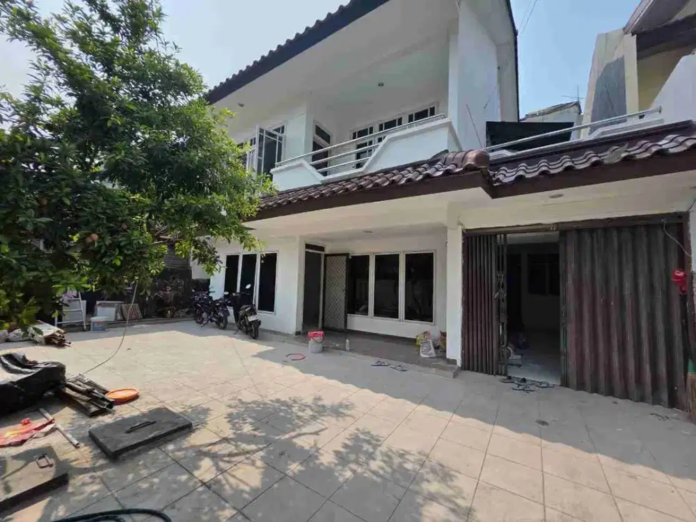 disewakan rumah di sunter paradise 2 lantai