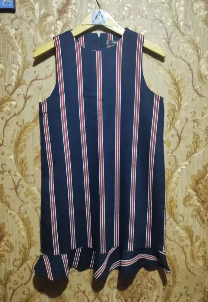 Zara stripy sleeveless navy blue dress